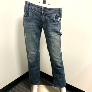 LEVI SLIGHT RIPPED BLUE JEANS